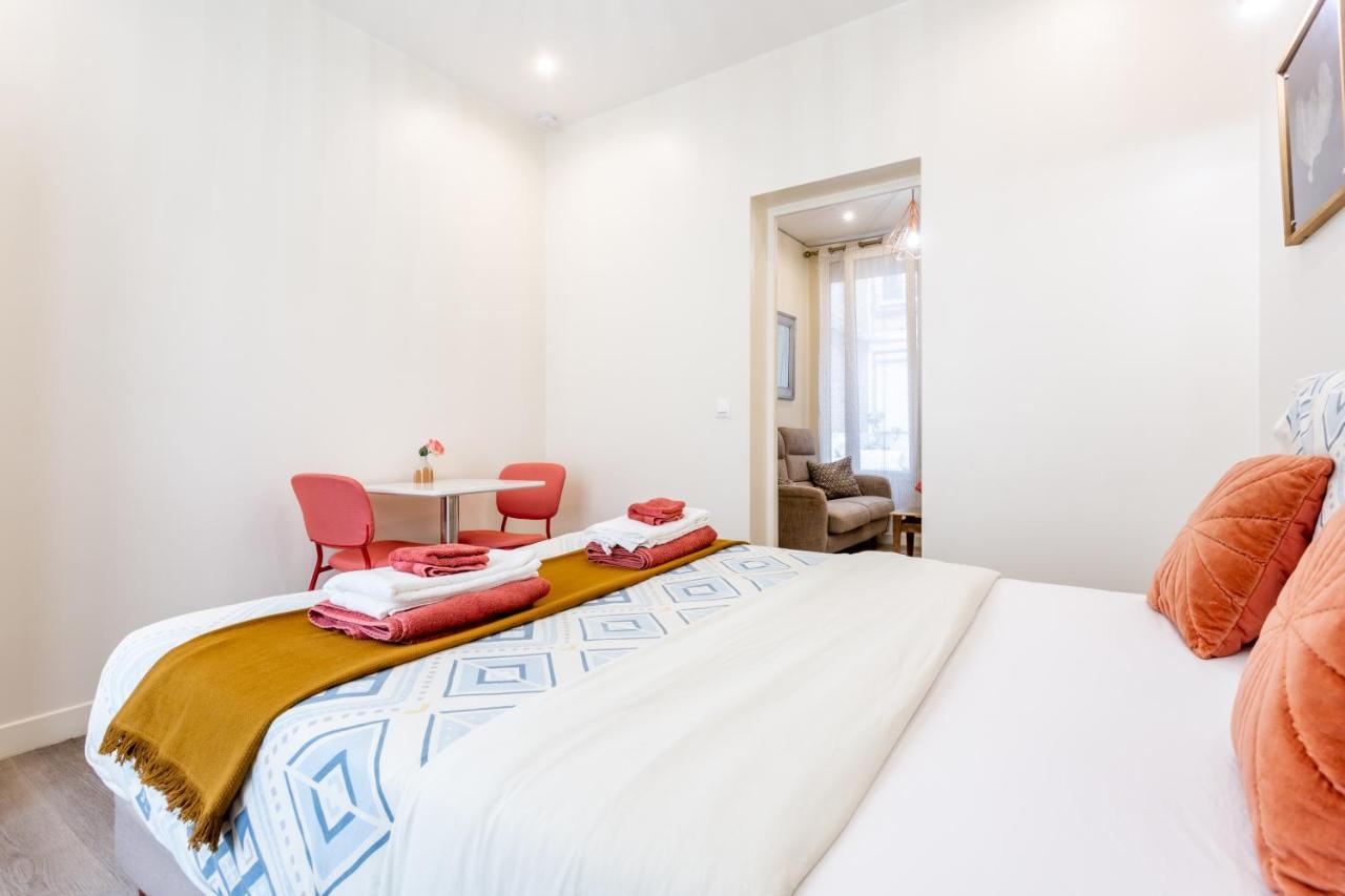 Staylib - Chic And Cosy 2 Rooms Porte De Montmartre Сент-Уан Экстерьер фото