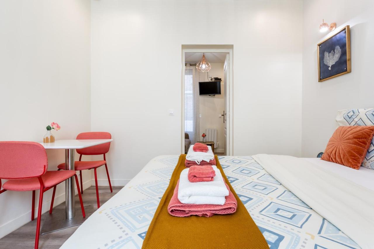 Staylib - Chic And Cosy 2 Rooms Porte De Montmartre Сент-Уан Экстерьер фото