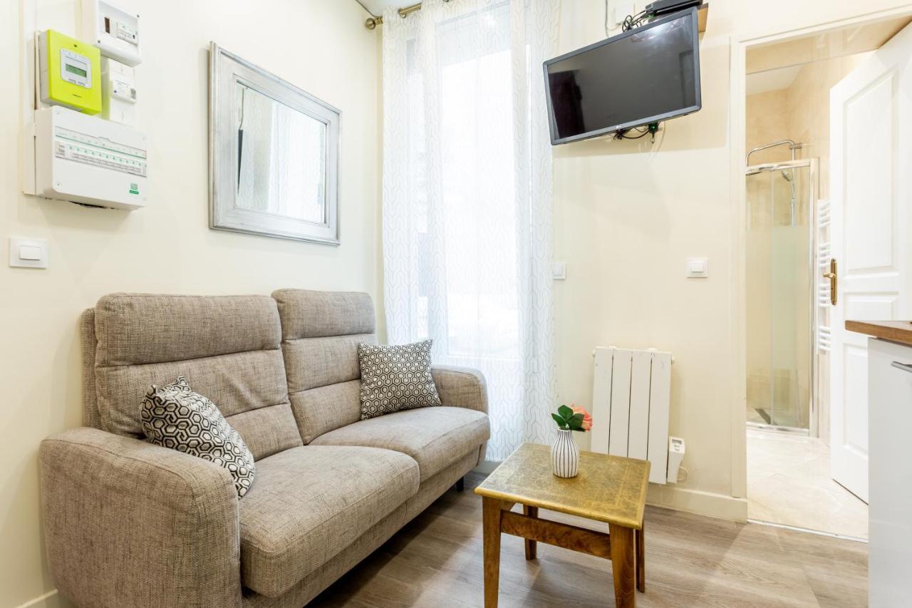 Staylib - Chic And Cosy 2 Rooms Porte De Montmartre Сент-Уан Экстерьер фото