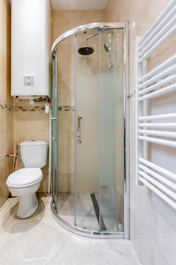Staylib - Chic And Cosy 2 Rooms Porte De Montmartre Сент-Уан Экстерьер фото